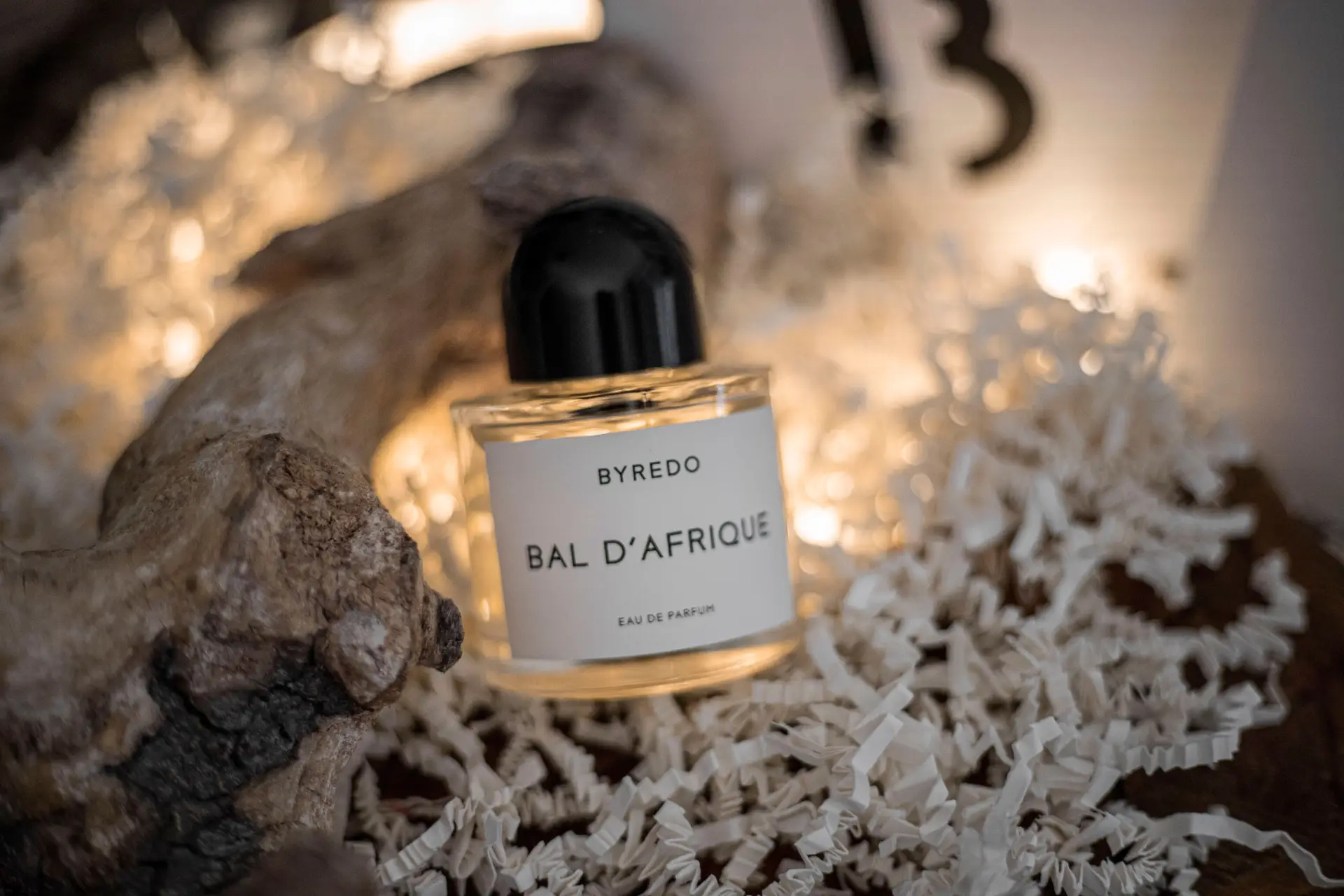 Artistic paper arrangement suggesting complex gourmand scents